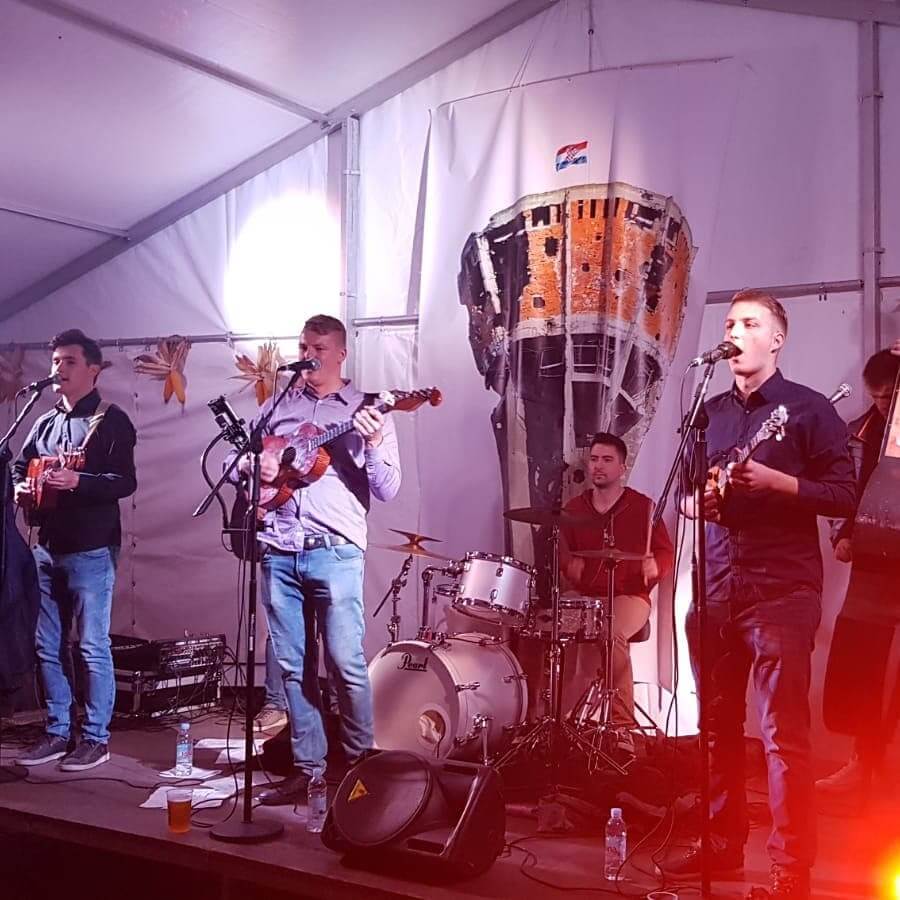 Tamburaški sastav TIM Tamburaši iz Markuševca